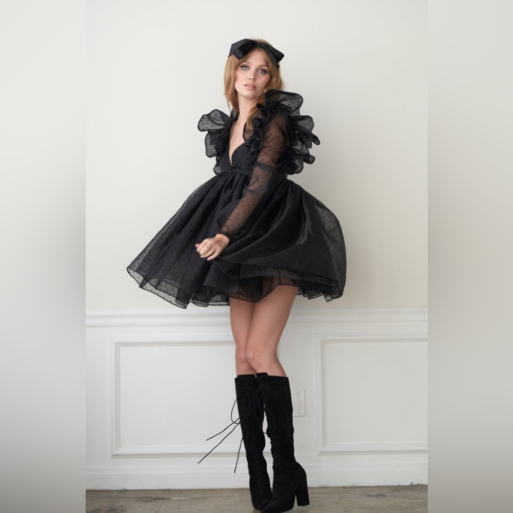SELKIE Sugarfrill Puff Dress Babydoll in Caviar